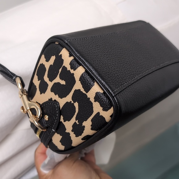 Coach CW332 Mini Rowan Crossbody Bag W/Leopard Print Gold/Leopard Multi-Last one - Picture 9 of 16